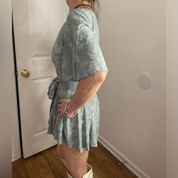 Princess Polly the Louie Romper Sage - Picture 6 of 10